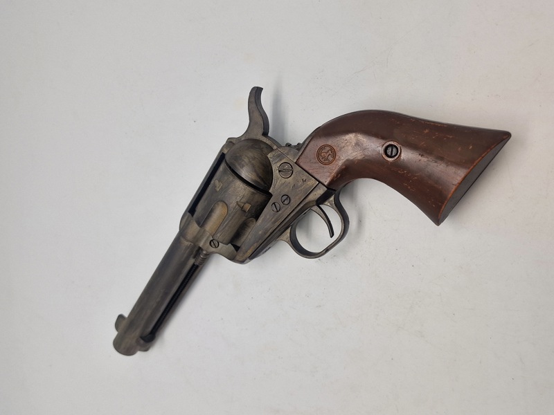 Ældre replica af amerikansk Colt revolver 