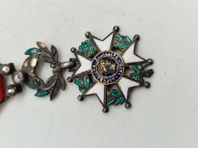  France National Order of the National Legion of Honor Miniature Badge with Diamonds 1870, originale diamanter 