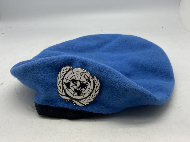 Original UN baret 