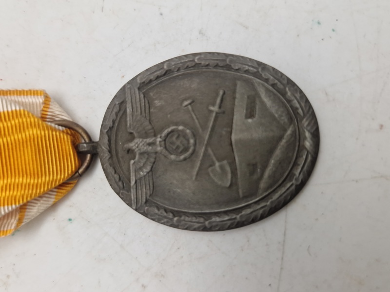 Original Tysk WW2  Schutzwallmedaljen (West Wall Medal)