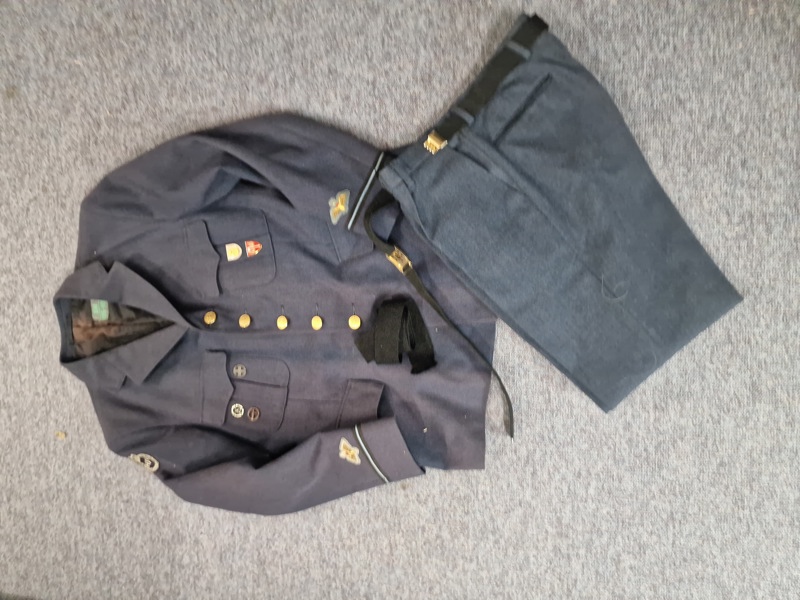 Original uniform fra det danske flyvevåben 