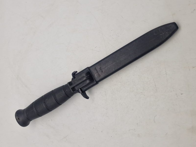 Original dansk kampkniv M/96