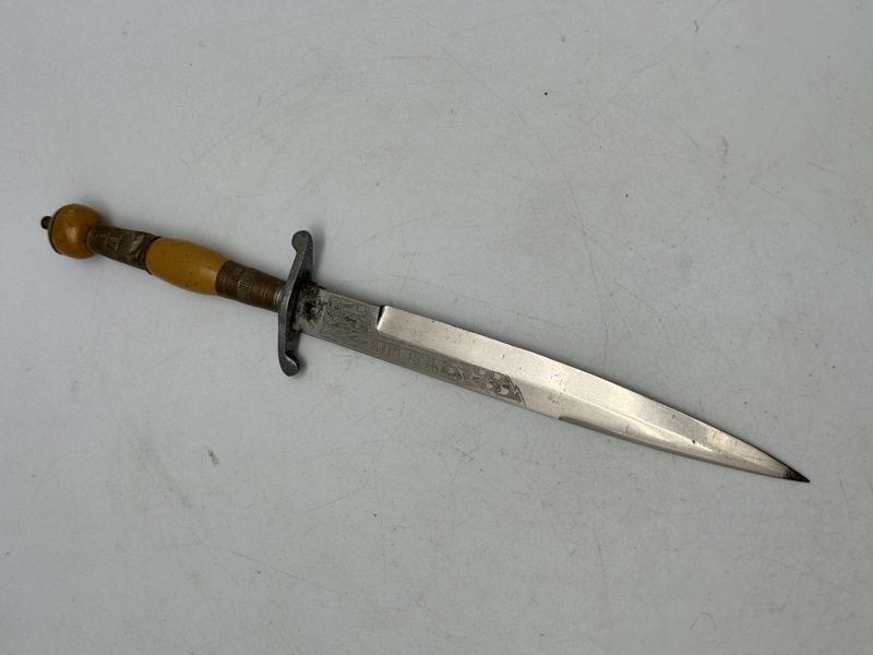 BRAZILIAN "FACA DE PONTA" HIGH LIFE KNIFE  made in Solingen Germany for export to Brazil 