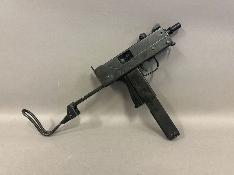 Uzi model Denix, kan tage ladegrab mm. 