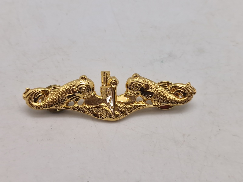 Original US Navy Officer Submarine Warfare Pin