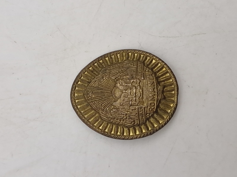 Original Socialist Republic of Romania coat of arms badge 
