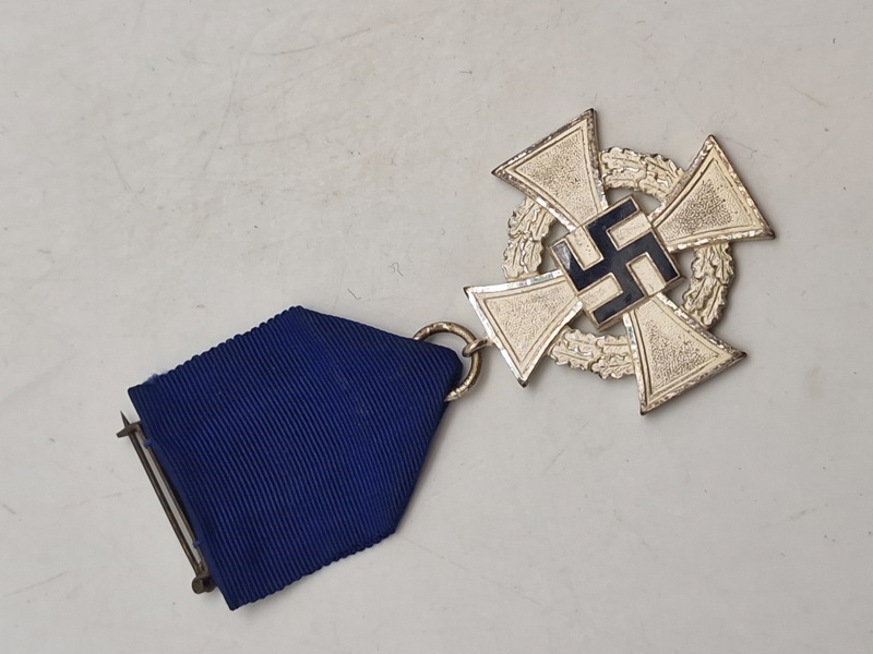 Original medalje “Für Treue Dienst” (25) 
