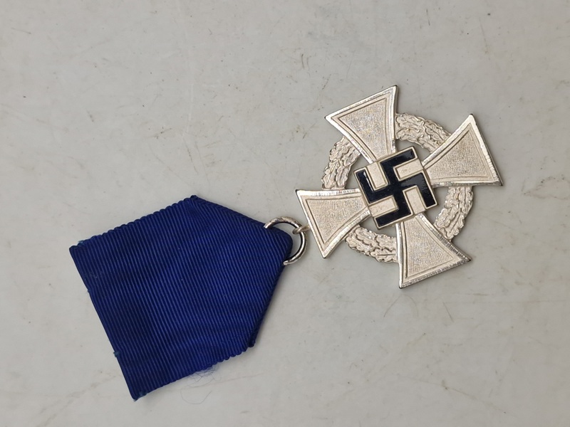 Original medalje “Für Treue Dienst” (25)