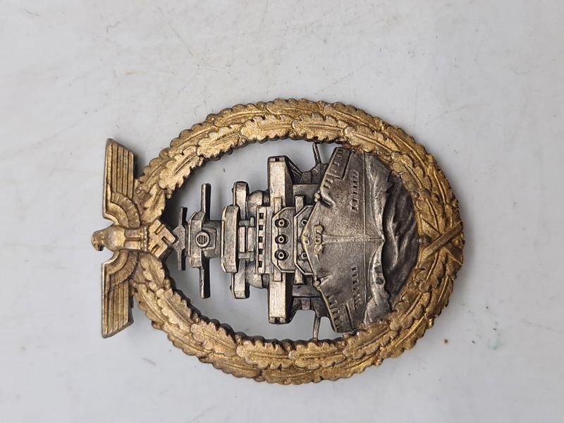 WWII German (Kriegsmarine) HIGH SEAS FLEET WAR BADGE. (Flotten-Kriegsabzeichen), vanvittig postwar