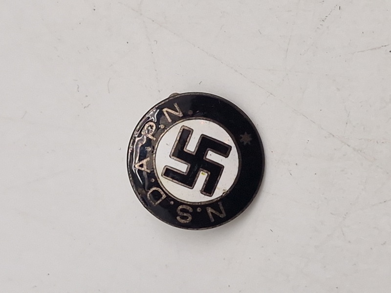 Sjælden original NSDAP-N nål (Parti Nordslesvig)