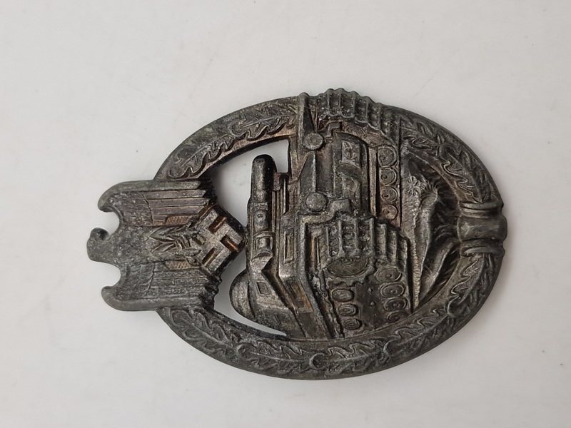 Originalt Panzerkampfabzeichen, Semihollow Daisy Variant A