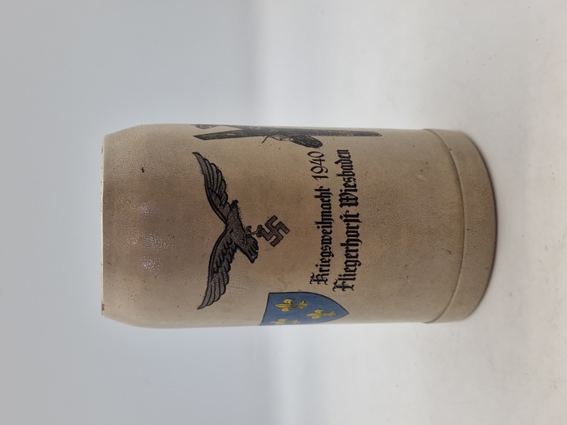 Sjældent originalt ølkrus - Kriegsweihnacht 1940
Fliegerhorst Wiesbaden