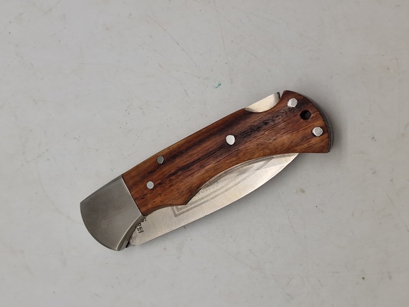 Veludført foldekniv