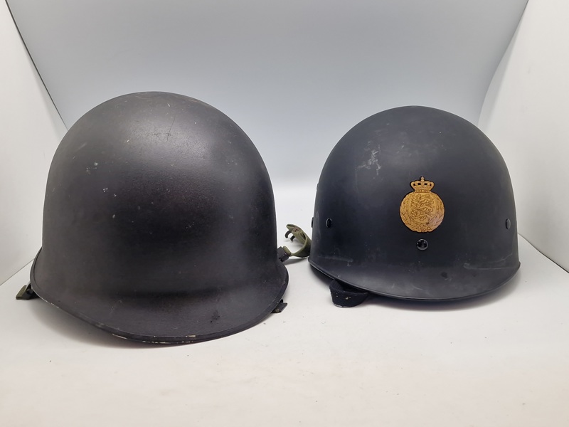 Original hjelm og inderhjelm - dansk politi