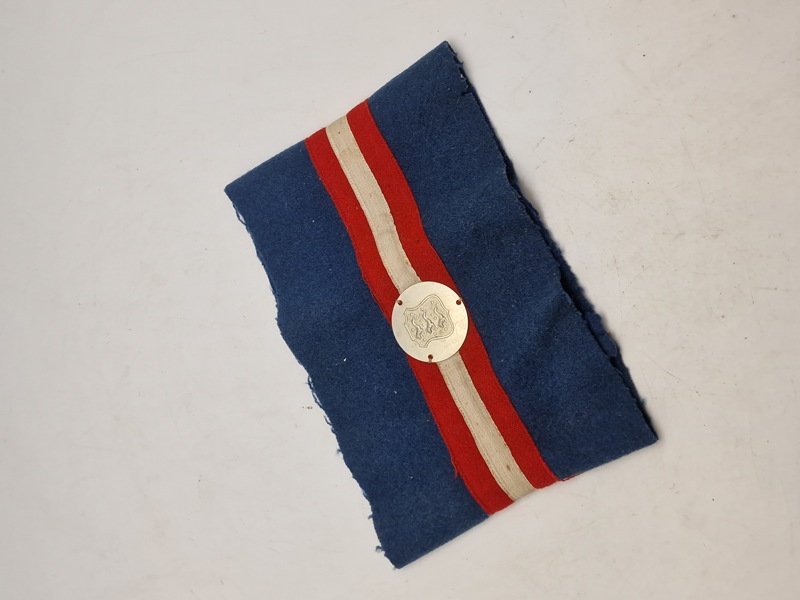 Originalt armbind fra den danske modstandsbevægelse