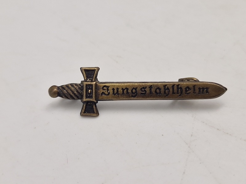 Original pin - Jungstahlhelm