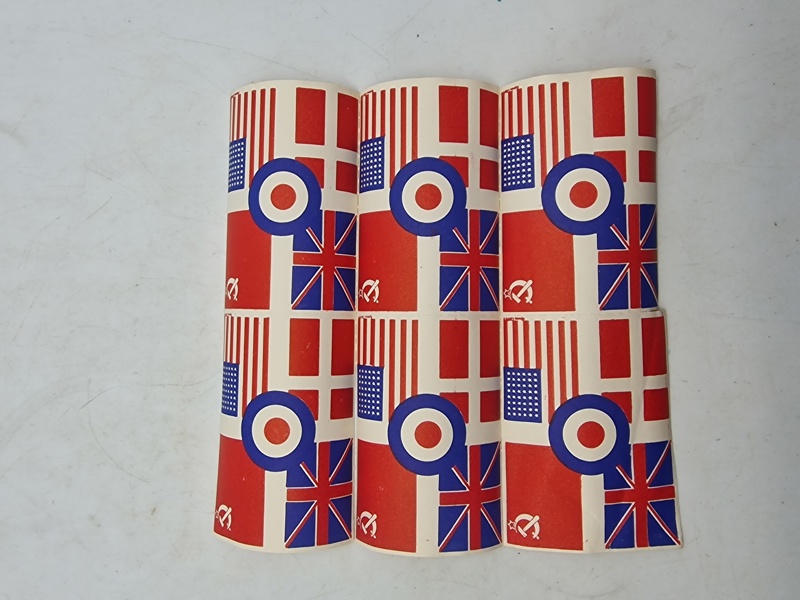 Originale klistermærker fra majdagene 1945