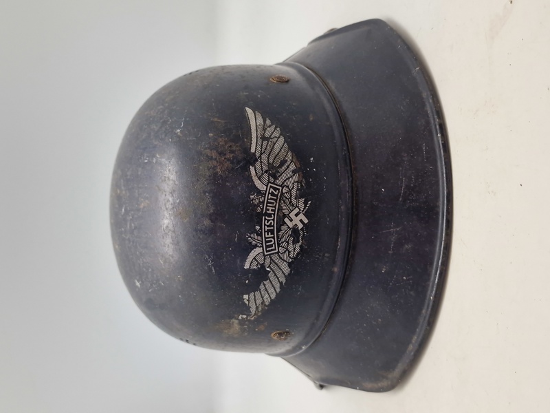 Original tysk Luftschütz hjelm - senere decal???