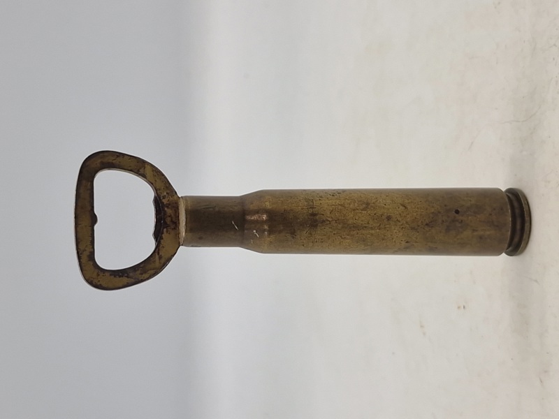 Oplukker lavet af 12,7 mm patron (Saint Louis Ordance plant)