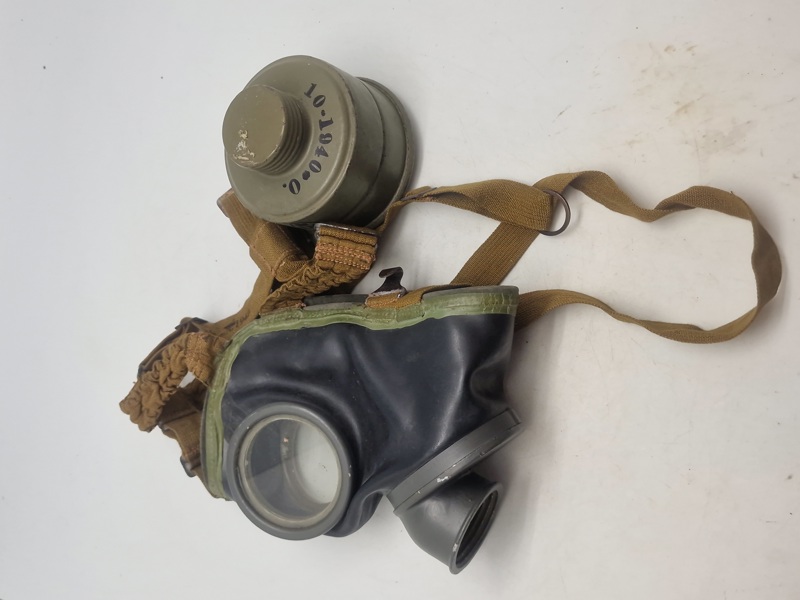 Original dansk ww2 gasmaske, blød i gummi