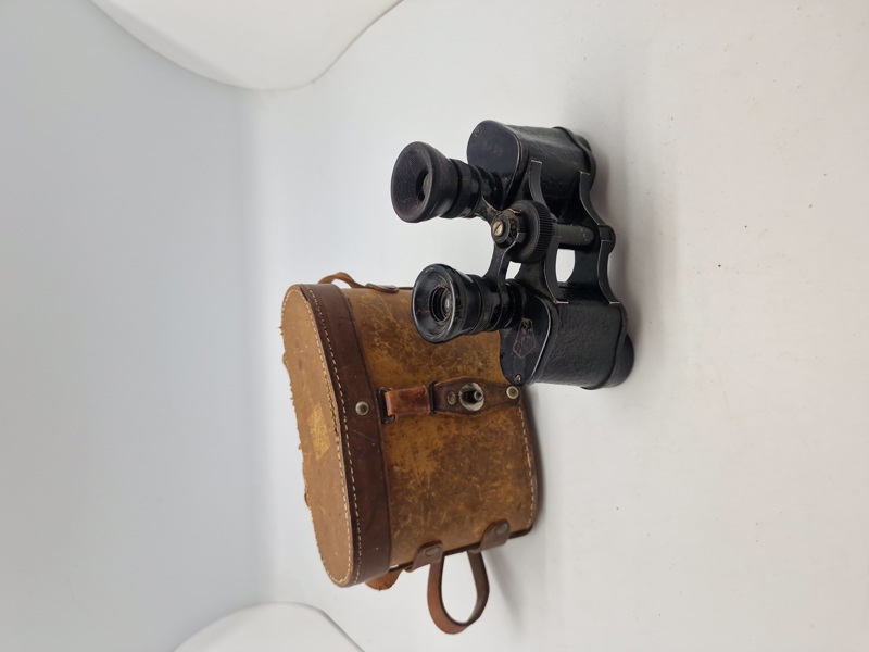 Zeiss Jena ældre kikkert - 8x25 i tidssvarende lædertaske