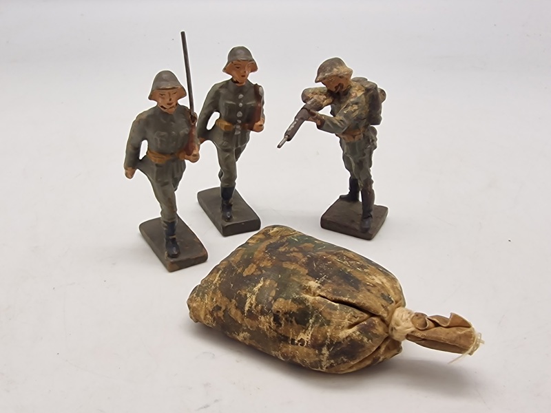 Originale linoliumsfigurer - ww2