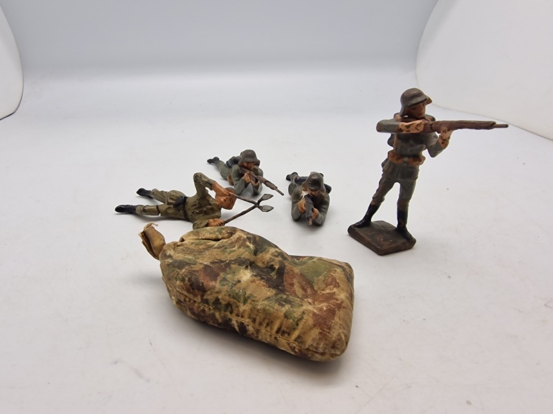 Originale linoliumsfigurer - ww2