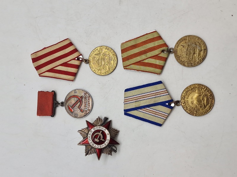 Samling originale russiske ordner