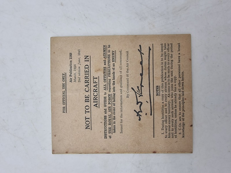 Fortroligt Royal Airforce folder WW2