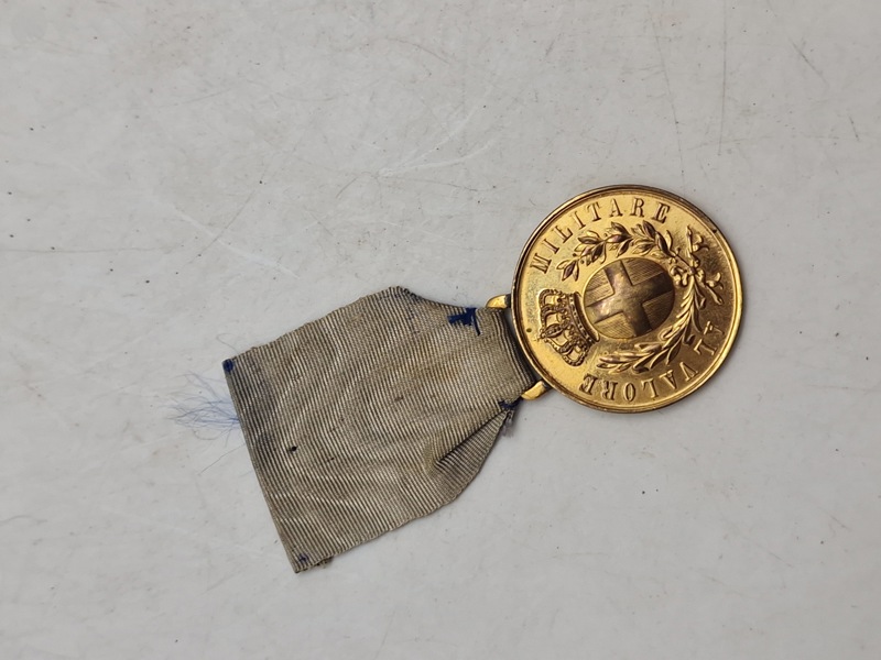 Original italian The Gold Medal of Military Valour