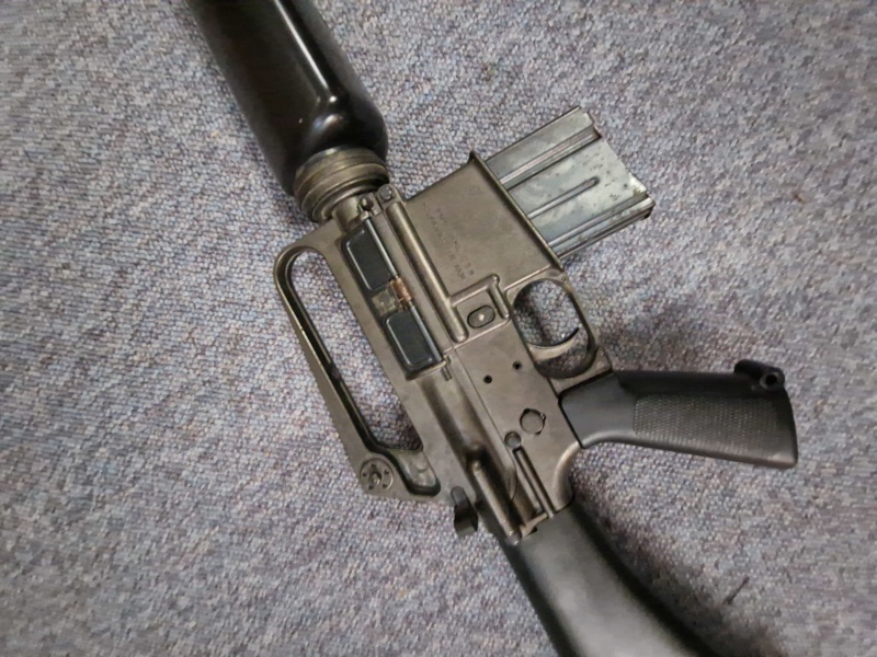 Amerikansk Colt M/16 riffel (Replica) fuld vægt og metal
