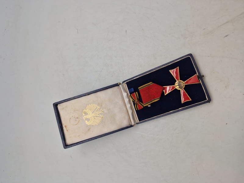 Originalt Germany, Federal Republic. An Order Of Merit, Cross Of Merit For Men On Employment Jubilee Ribbon 1957-1966