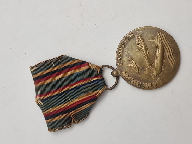 Original American Campaign Medal - Den blev oprettet den 6. november 1942 af præsident Franklin D. Roosevelt. 
