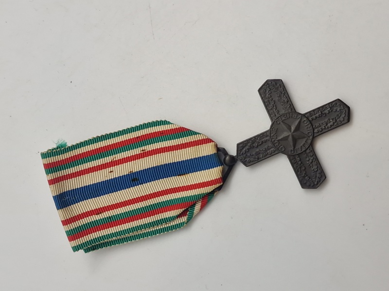 Originalt Italian Knight's Cross of the Order of Vittorio Veneto ,ww1