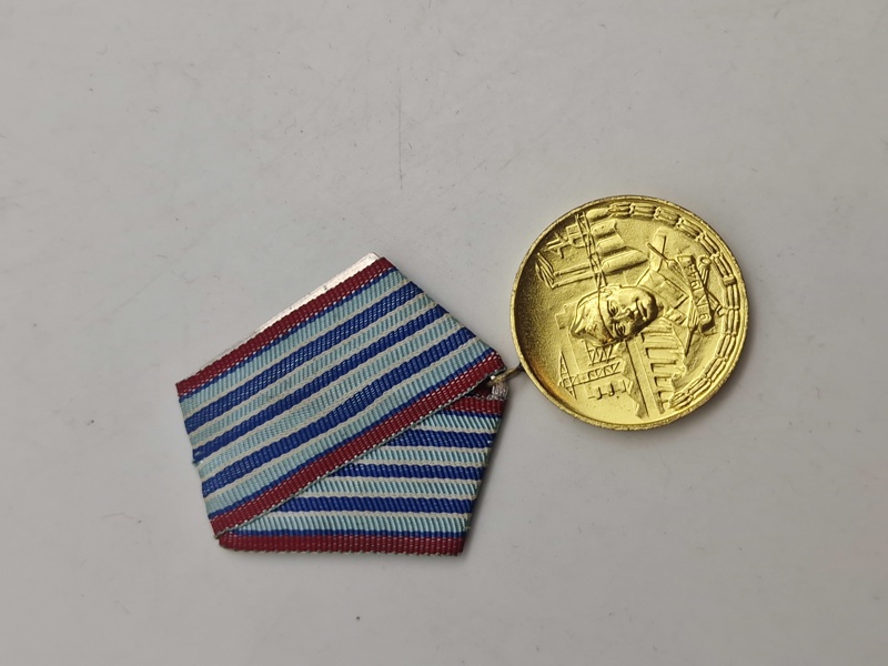 Original Bulgarsk medalje for 10 års service
