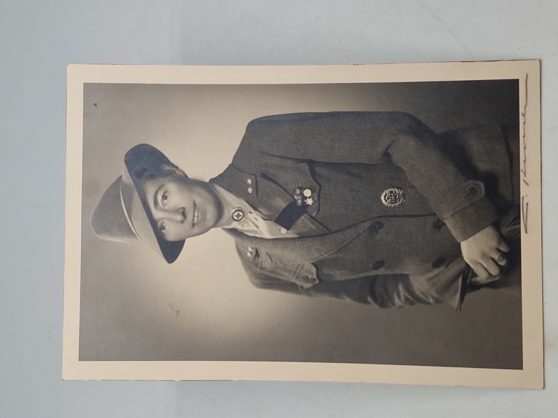 Originalt billede af en tysk ww2 krankenschwester