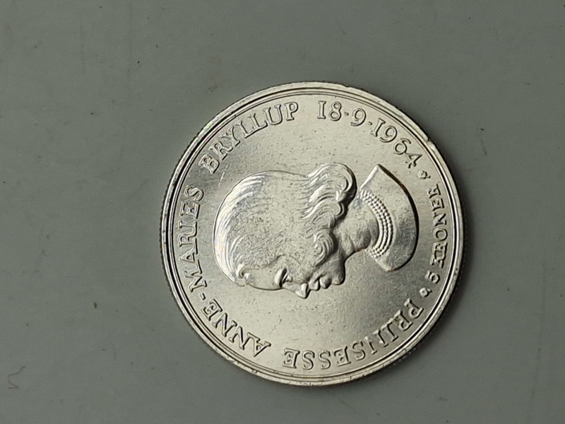 dansk 5-kroner erindringsmønt fra 1964, udstedt i anledning af Prinsesse Anne-Maries bryllup med Kong Konstantin den 18. september 1964