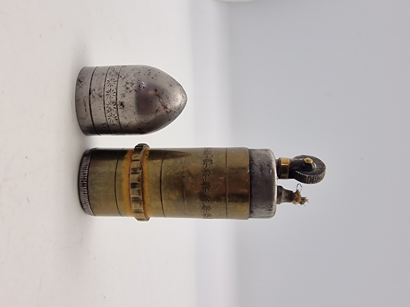 Original ww1 trenchart lighter lavet ud af stort projektil