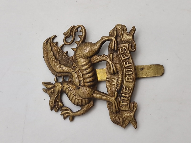 Originalt baretmærke fra dansker i The Buffs - Royal East Kent Regiment