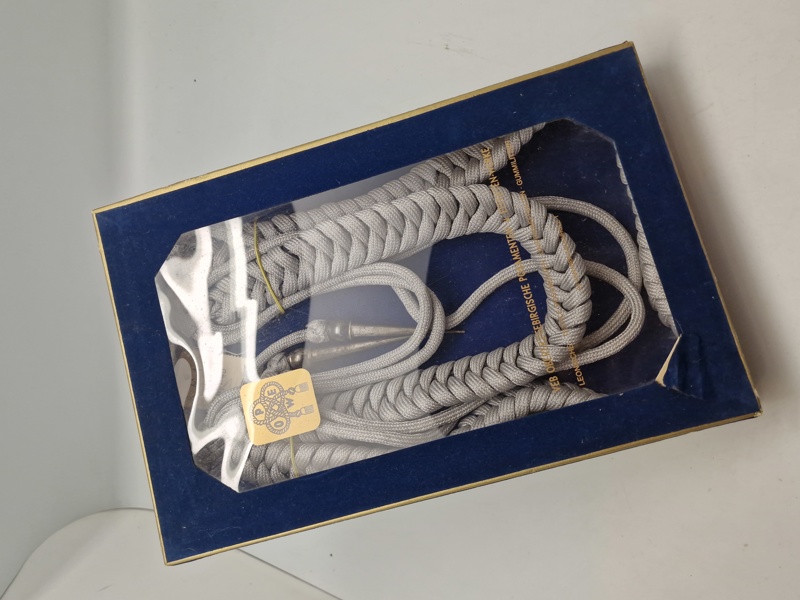 Originale DDR skydesnore i original æske