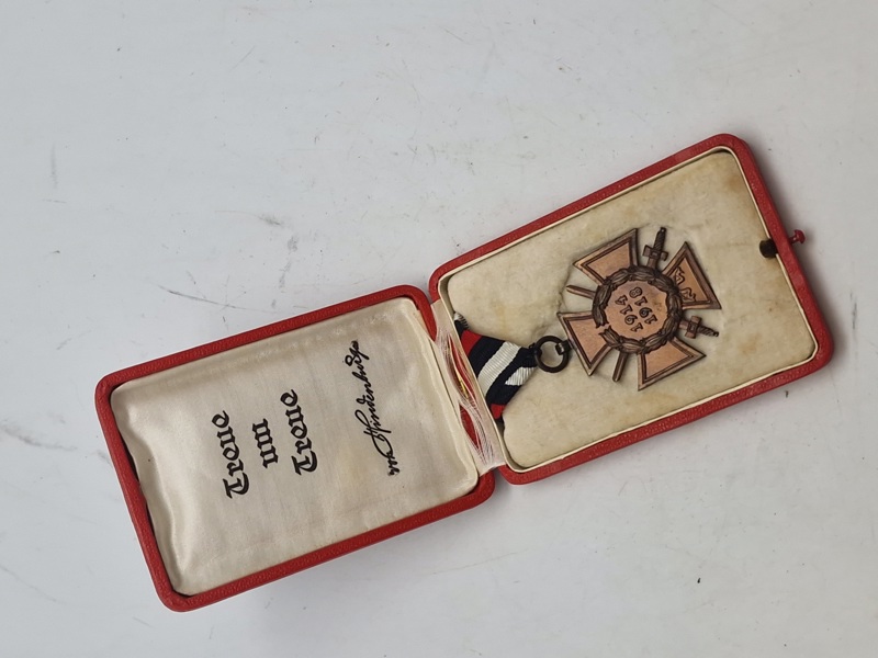 Originalt Ehrenkreuz des Weltkrieges med ekstremt sjælden original æske
