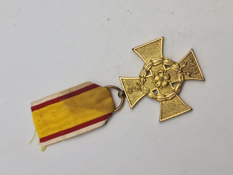 Originalt Lippes Krigsfortjenestekors (War Merit Cross of Lippe), en militær dekoration fra Fyrstendømmet Lippe i Tyskland