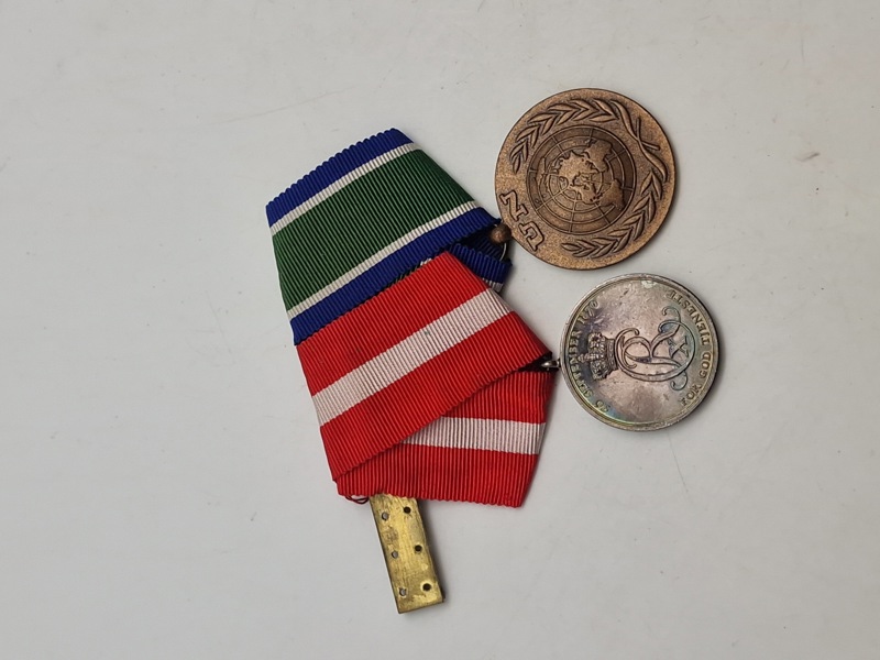 Original dansk medaljespange (FN & Hæderstegnet for god tjeneste ved hæren - Fortjent - sølv)