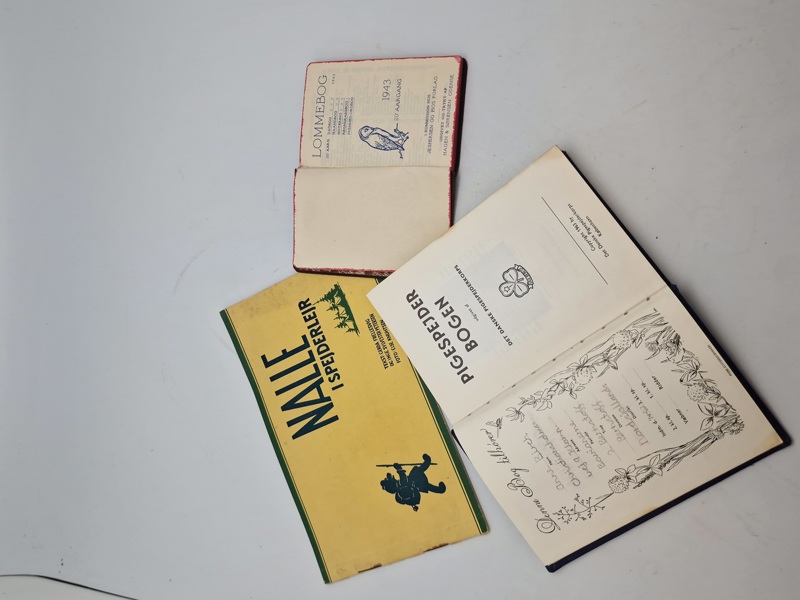 Originalt dansk spejderlot + lommebog fra 1943