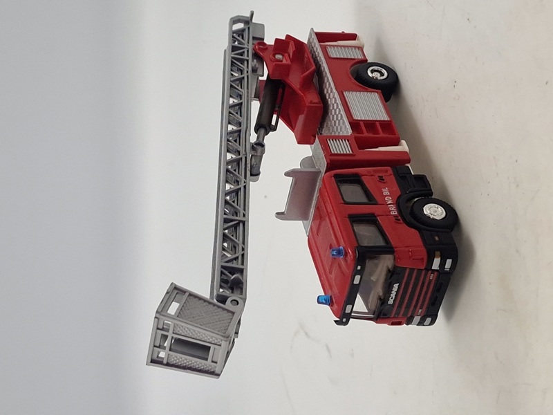 Model brandbil
