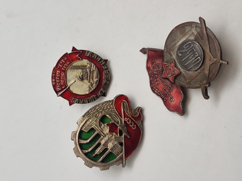 Originale russiske badges