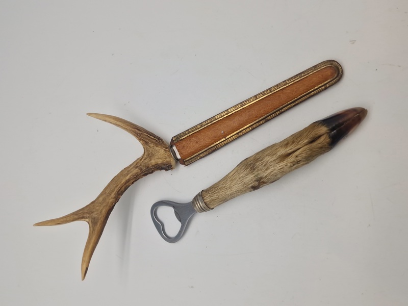 Oplukker og brevåbner, jagtrelateret