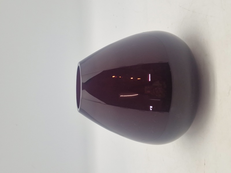 Holmegaard “Ruby” vase designet af Per Lütken, katalog 1953