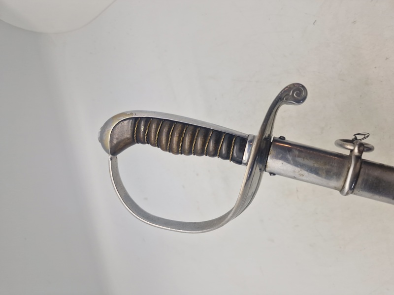 Original Dansk officerssabel med graveret klinge