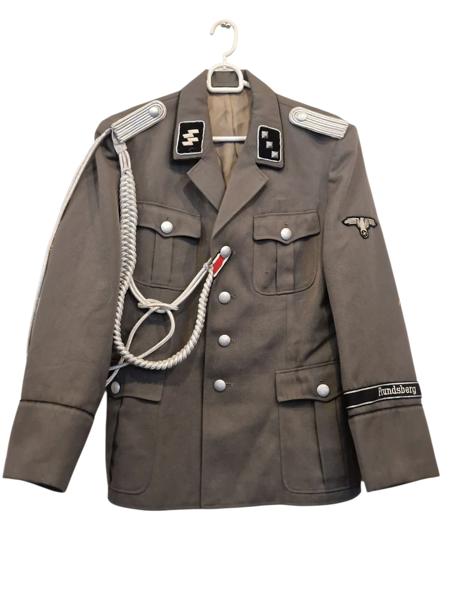 SS uniform efter 45
